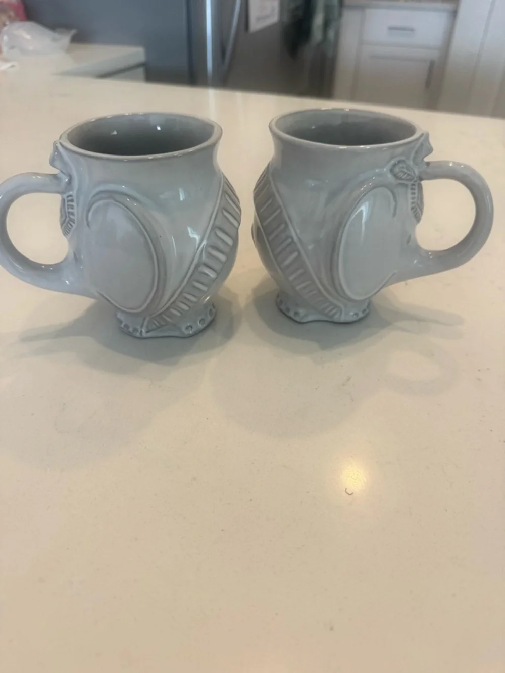 RARE Retired Jonathan Adler Elephant Ceramic Mug Set Gray